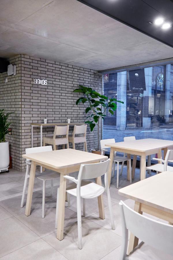 Creto Hotel Myeongdong Seoul Exteriör bild